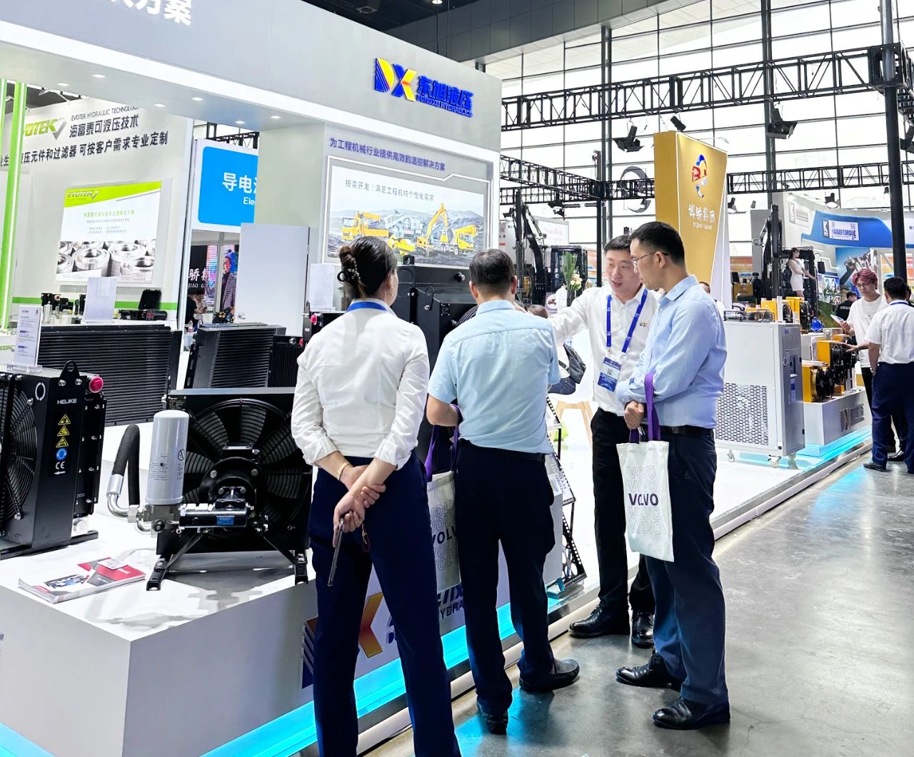 1747613960263301.jpg 14.jpg